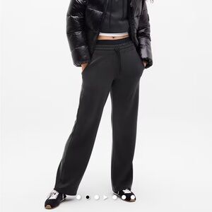 Athleta Seasoft 28” mid rise straight pant crop XS tall